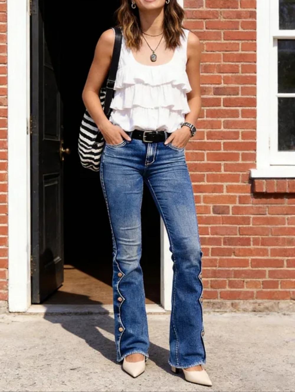 New FLAMINGALS by Flamingo Shop Raw Hem Button Side Mid Rise Bootcut Stretch 6/8